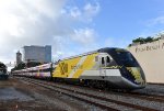 Brightline heading away from WPB Station  